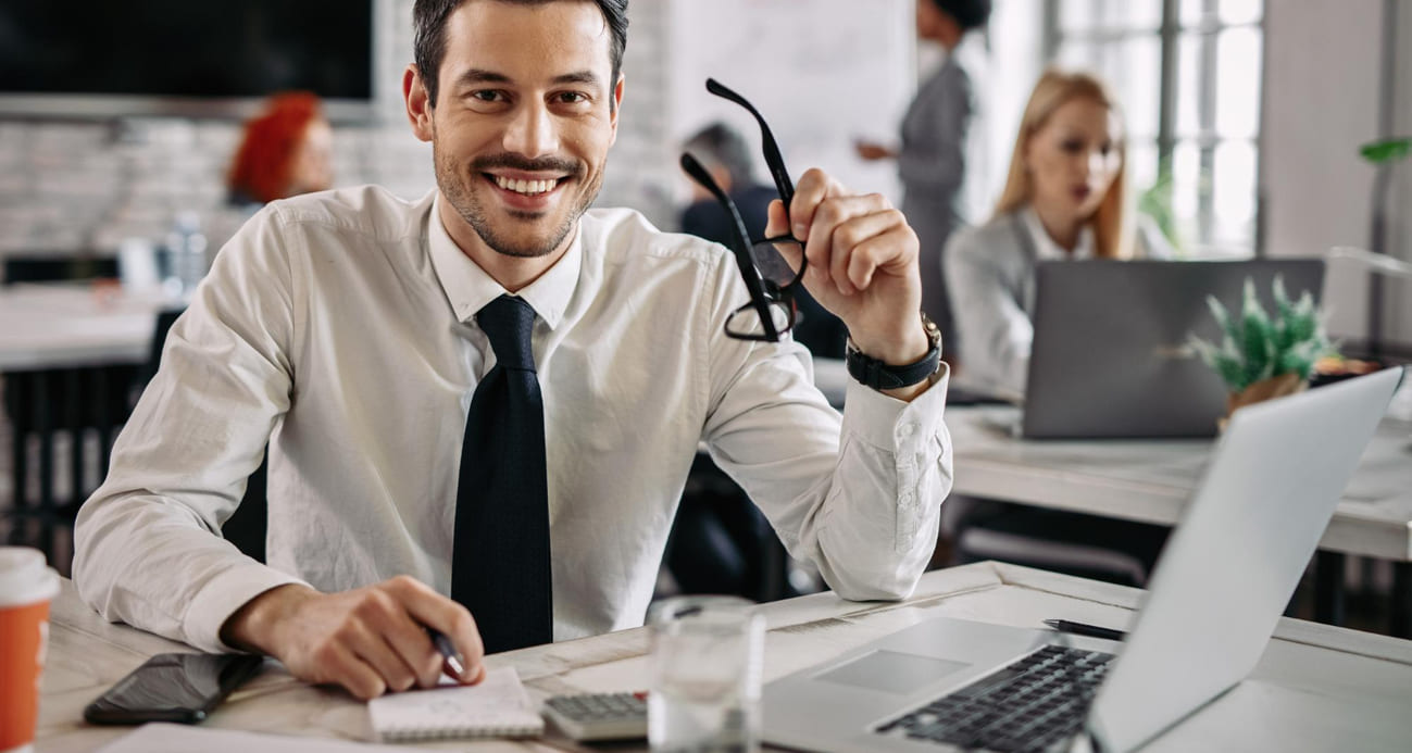 escritório de contabilidade com IA